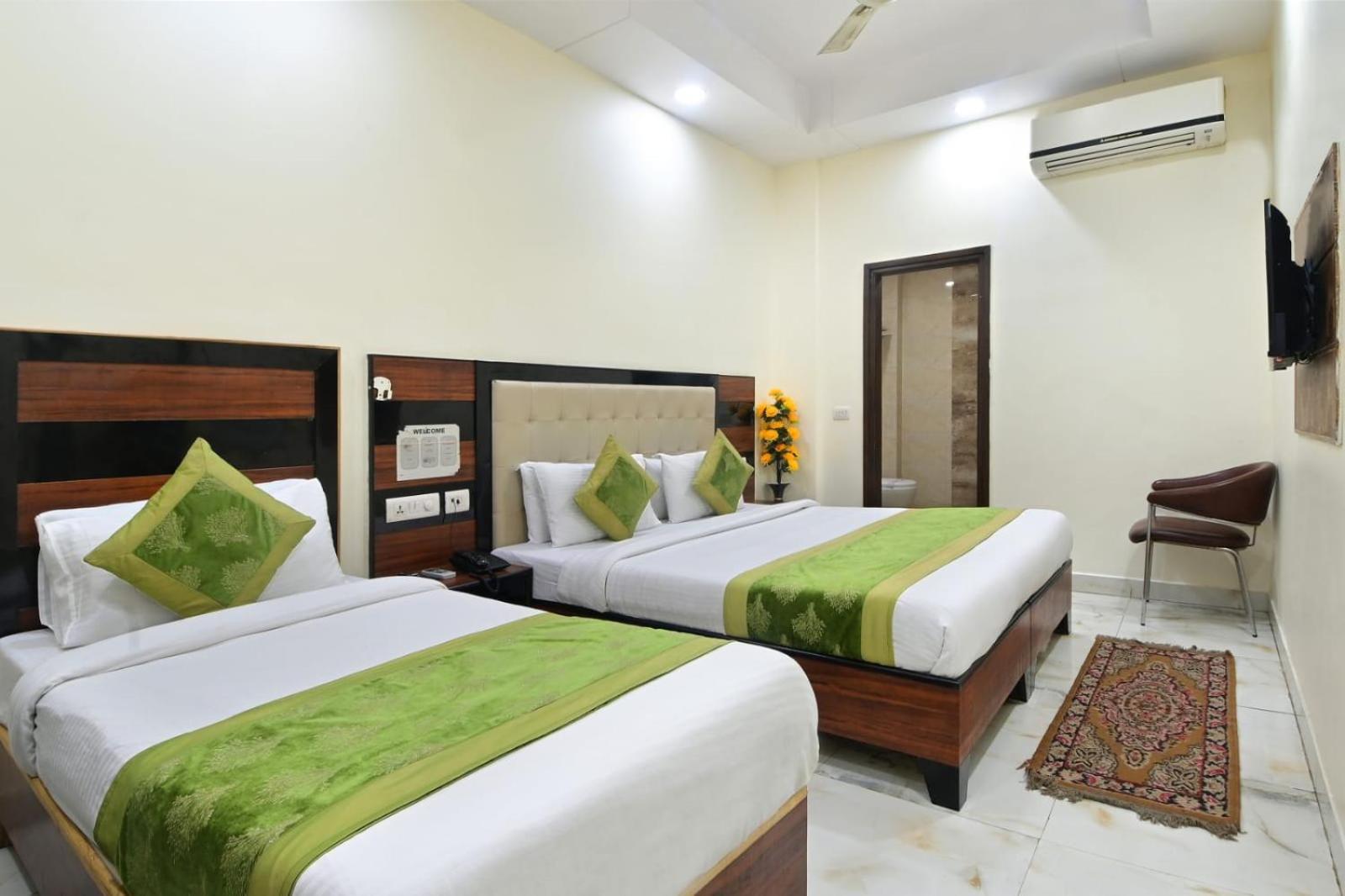 Hotel Emporio View - New Delhi Railway Station - Paharganj Екстер'єр фото