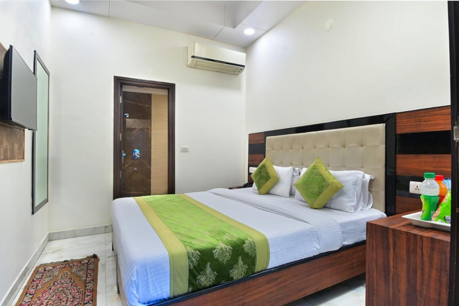 Hotel Emporio View - New Delhi Railway Station - Paharganj Екстер'єр фото