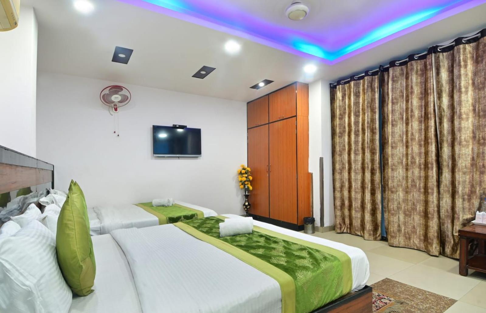 Hotel Emporio View - New Delhi Railway Station - Paharganj Екстер'єр фото