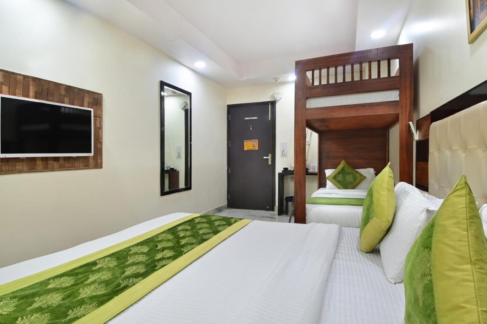 Hotel Emporio View - New Delhi Railway Station - Paharganj Екстер'єр фото